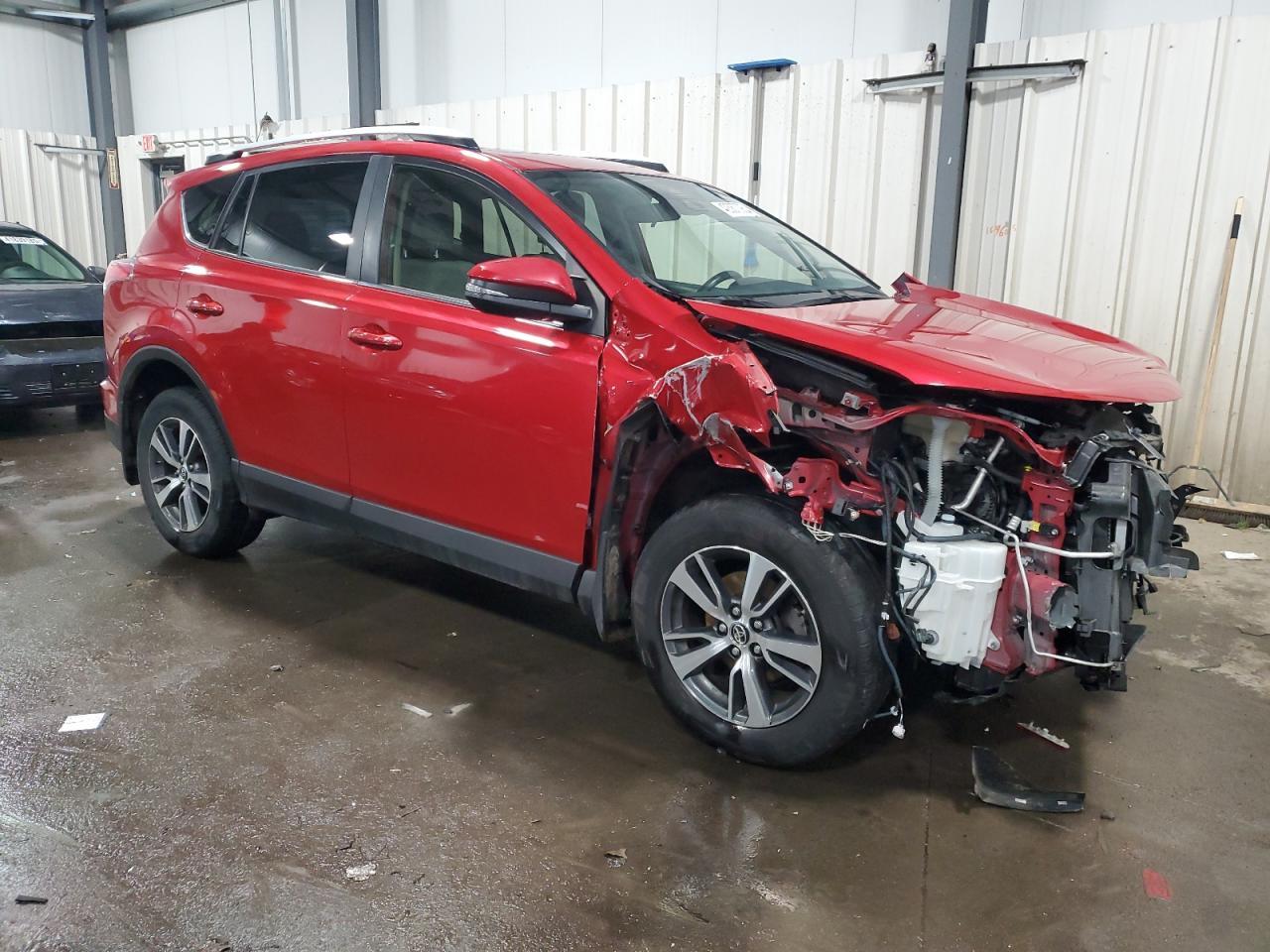 2016 TOYOTA RAV4 XLE - Фото 4