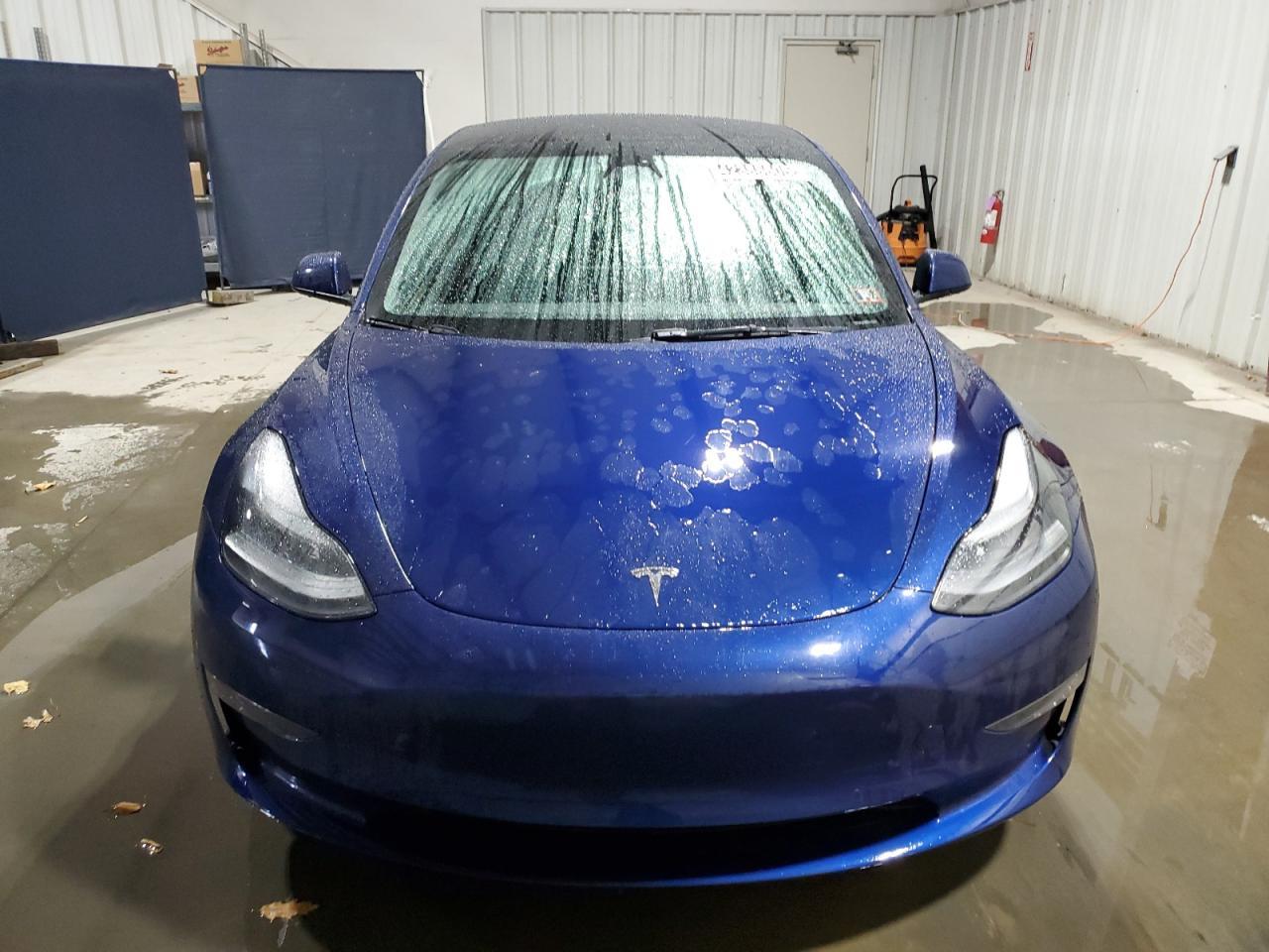 2022 TESLA MODEL 3 - Image 5