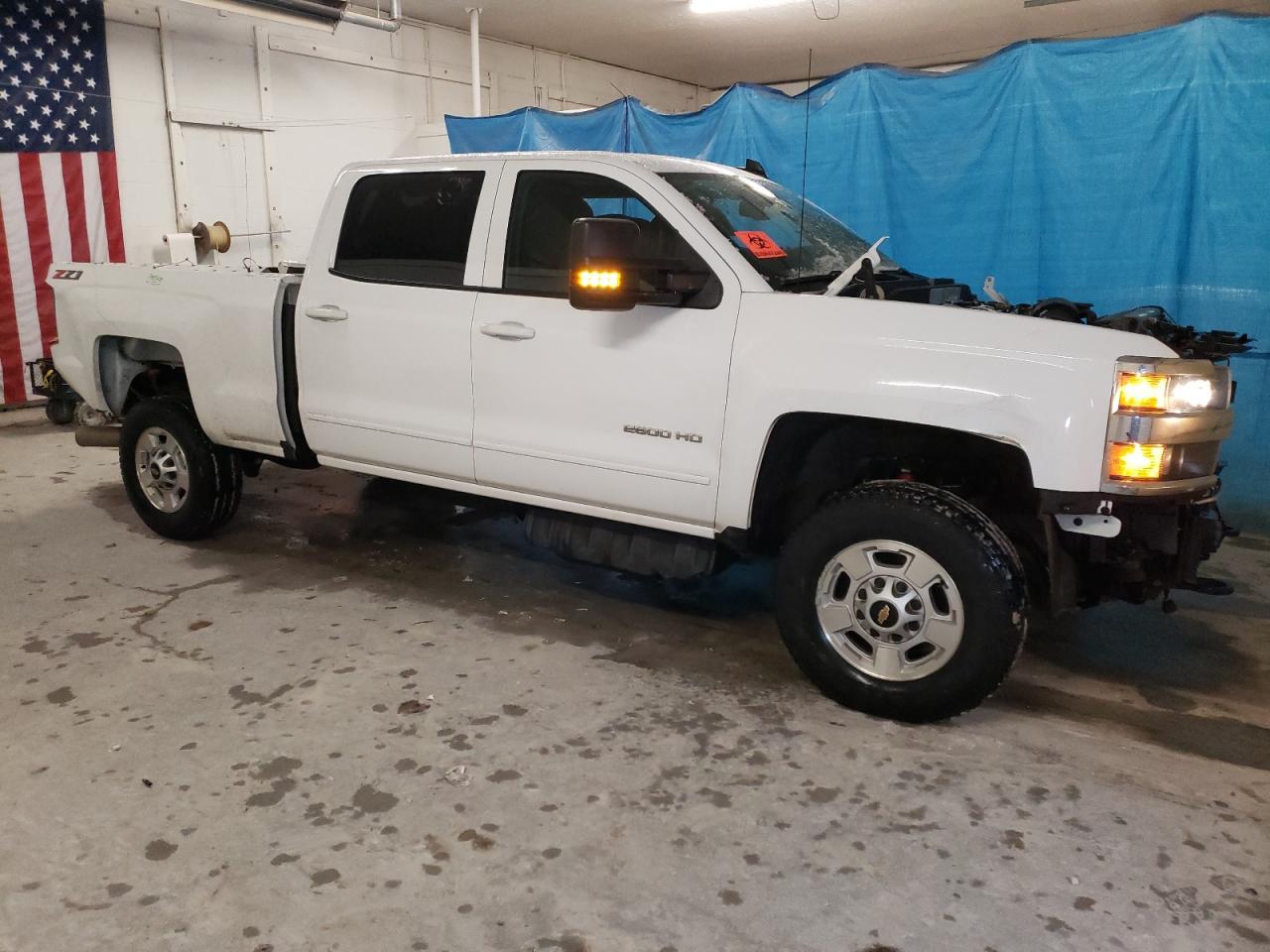 2018 CHEVROLET SILVERADO - Фото 4