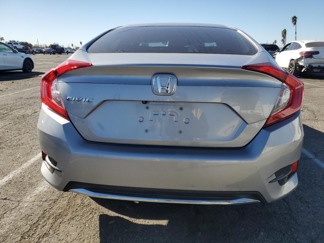 2019 HONDA CIVIC LX - Image 6