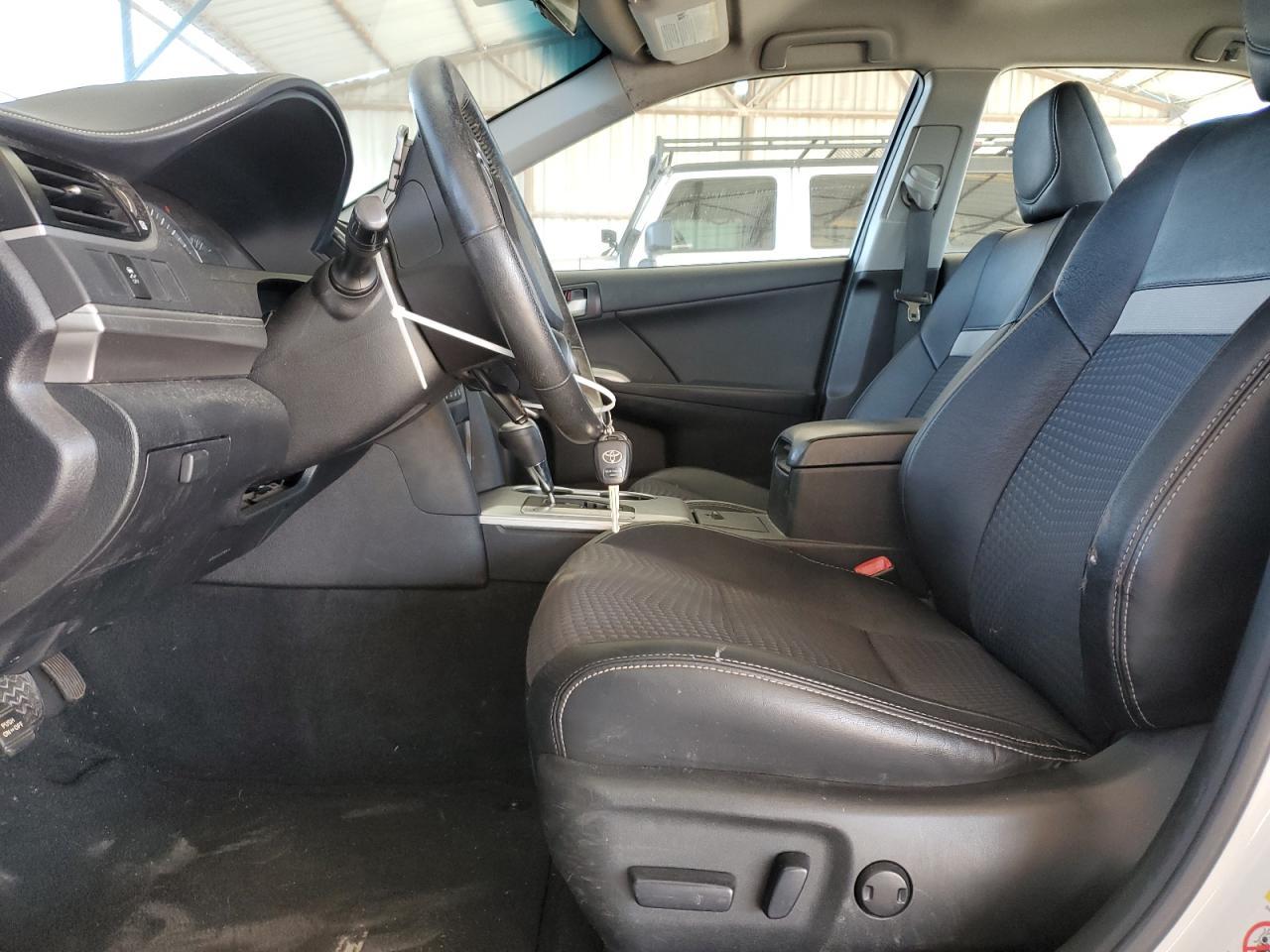 2014 TOYOTA CAMRY L - Image 7