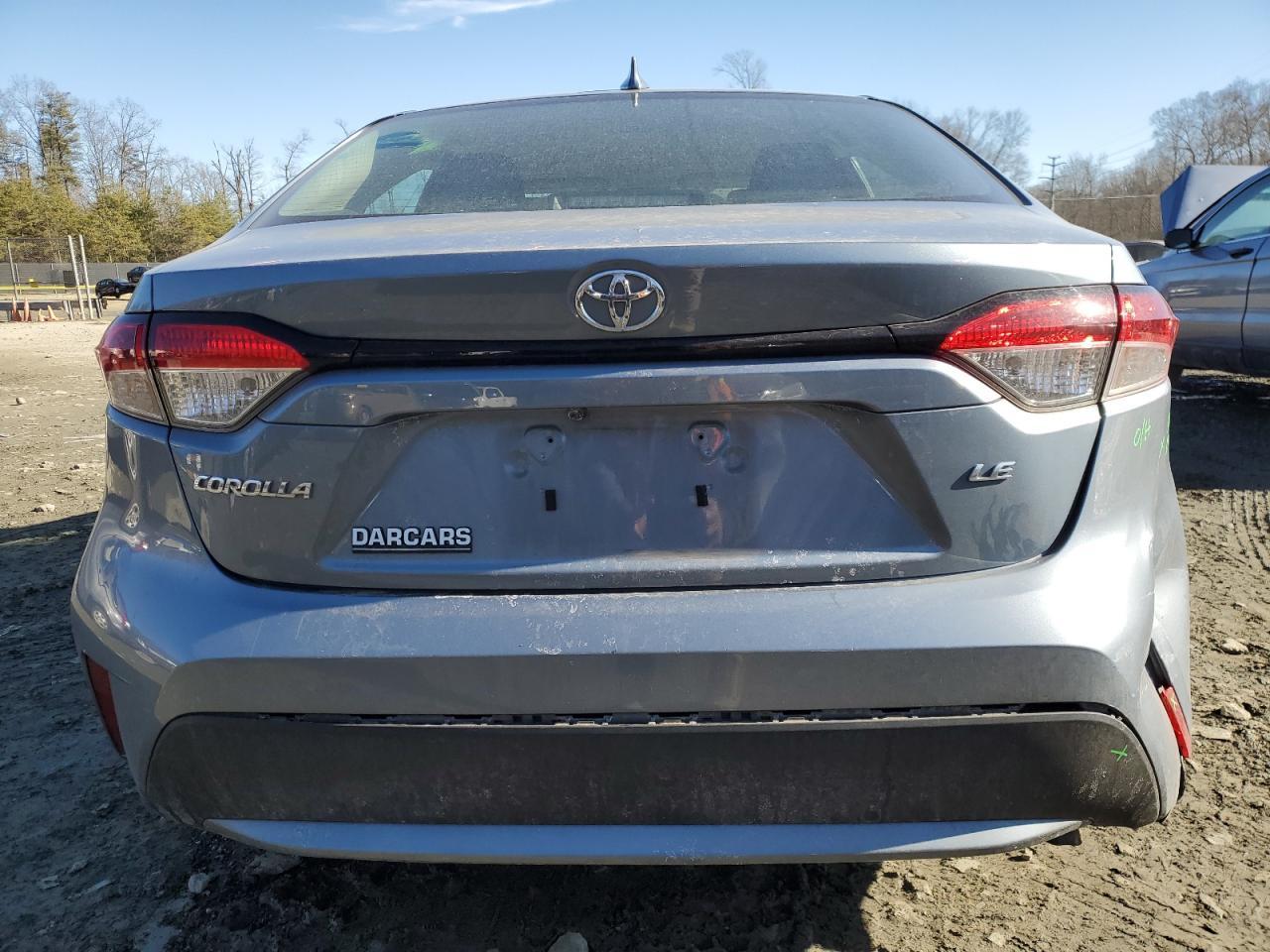 2020 TOYOTA COROLLA LE - Фото 6