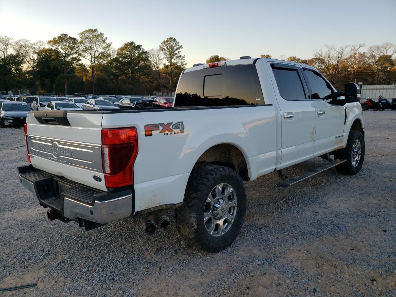 2022 FORD F250 SUPER - Фото 3