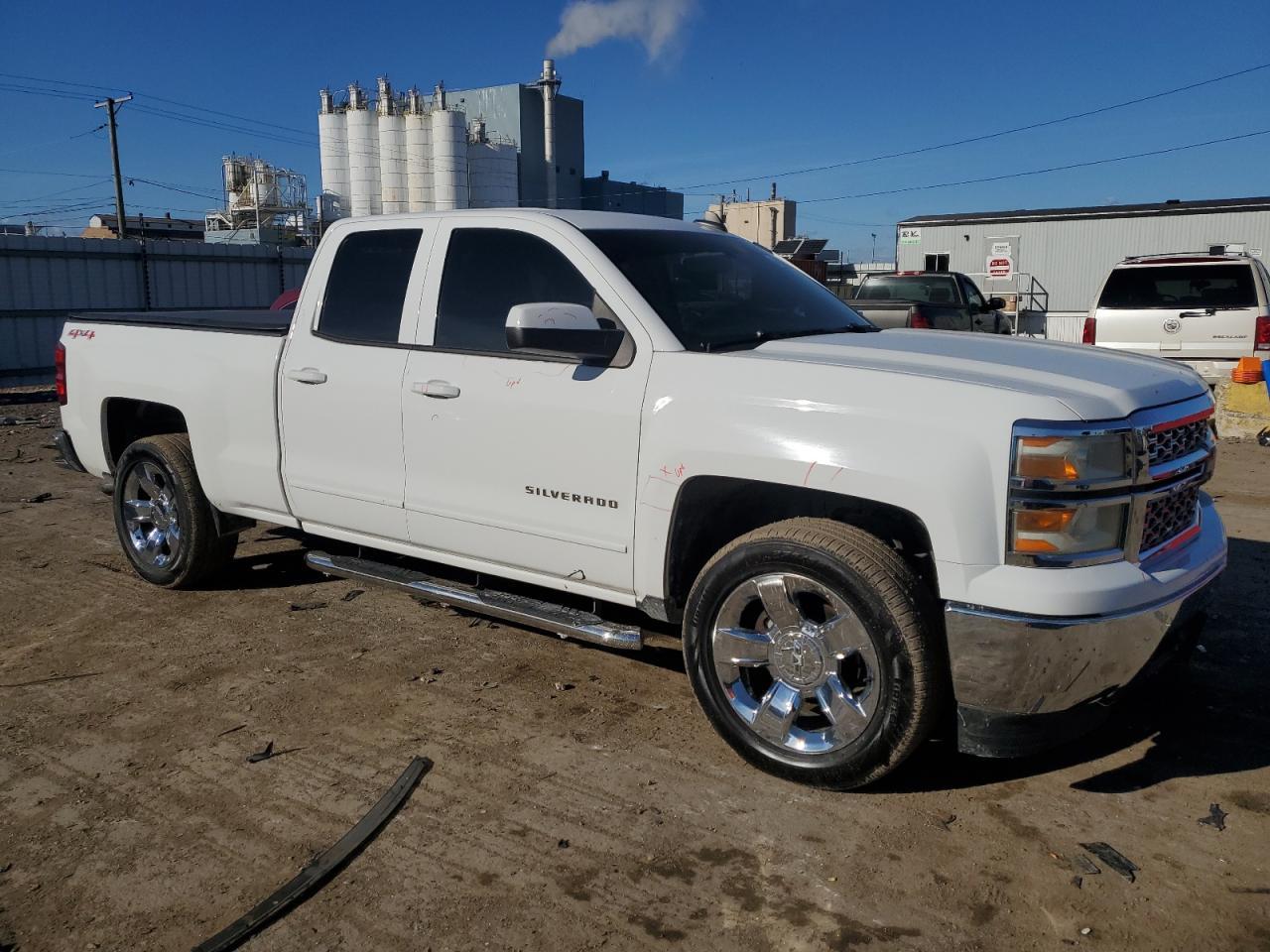 2015 CHEVROLET SILVERADO - Image 4