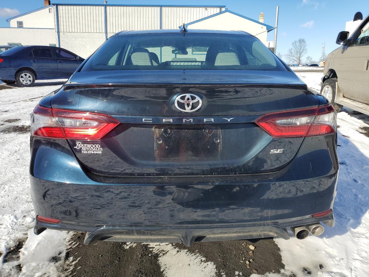2021 TOYOTA CAMRY SE - Image 6