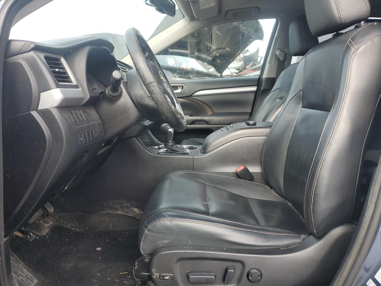 2015 TOYOTA HIGHLANDER - Фото 7