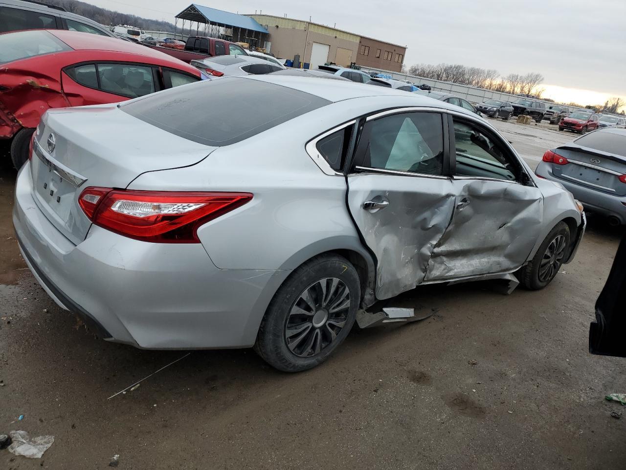 2017 NISSAN ALTIMA 2.5 - Image 3