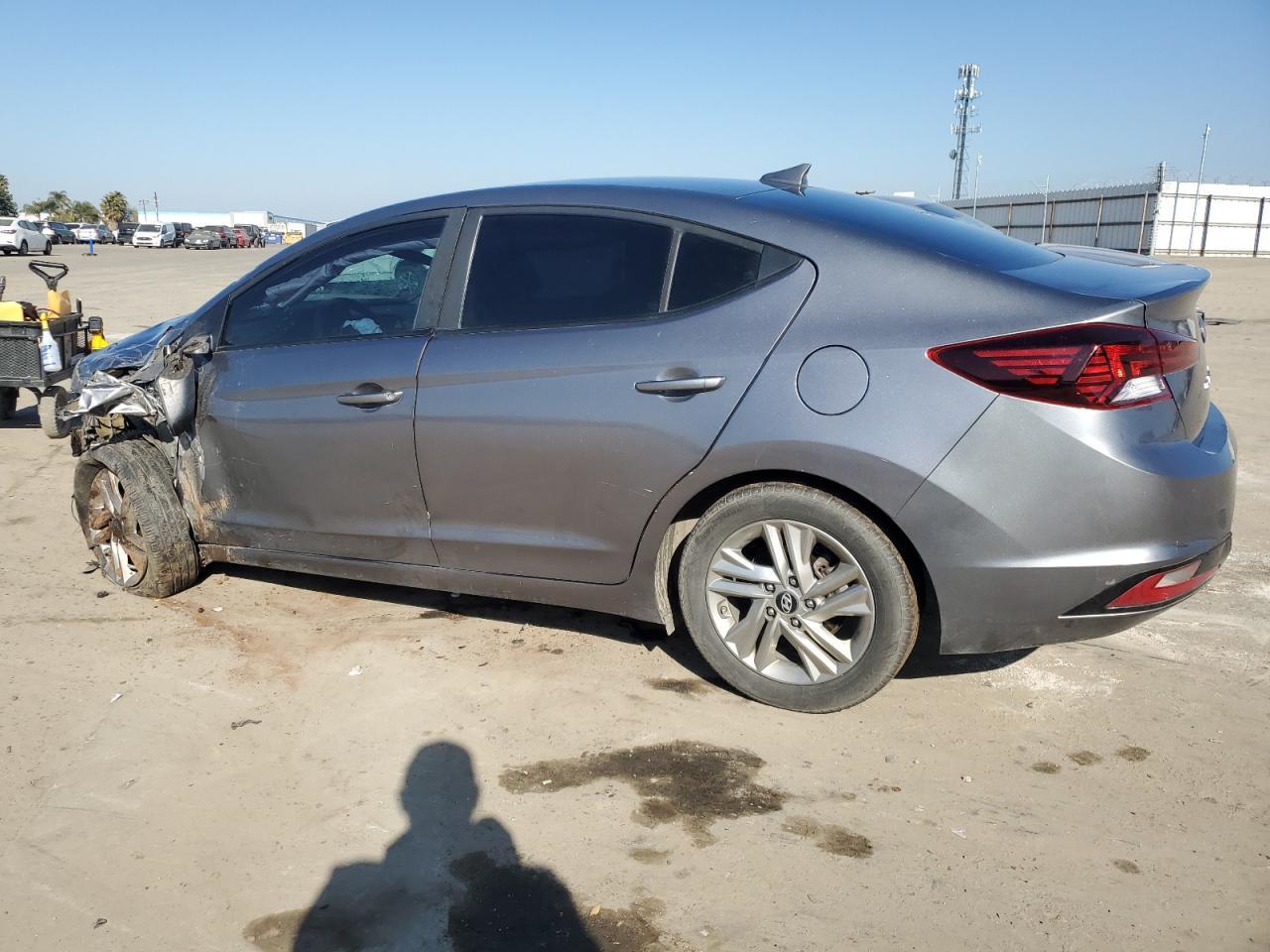 2019 HYUNDAI ELANTRA SE - Фото 2