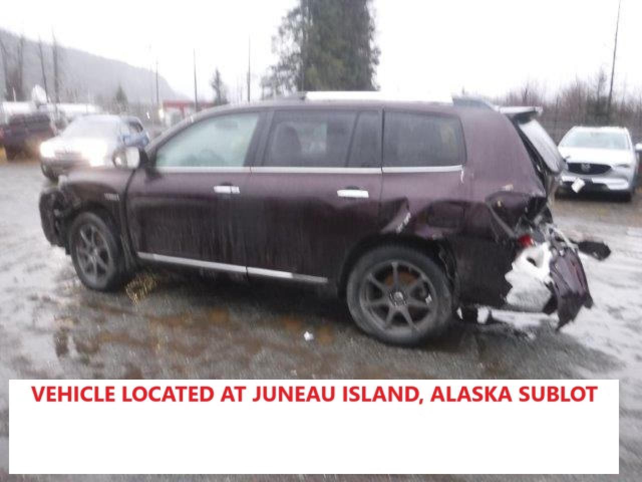 2011 TOYOTA HIGHLANDER - Фото 2