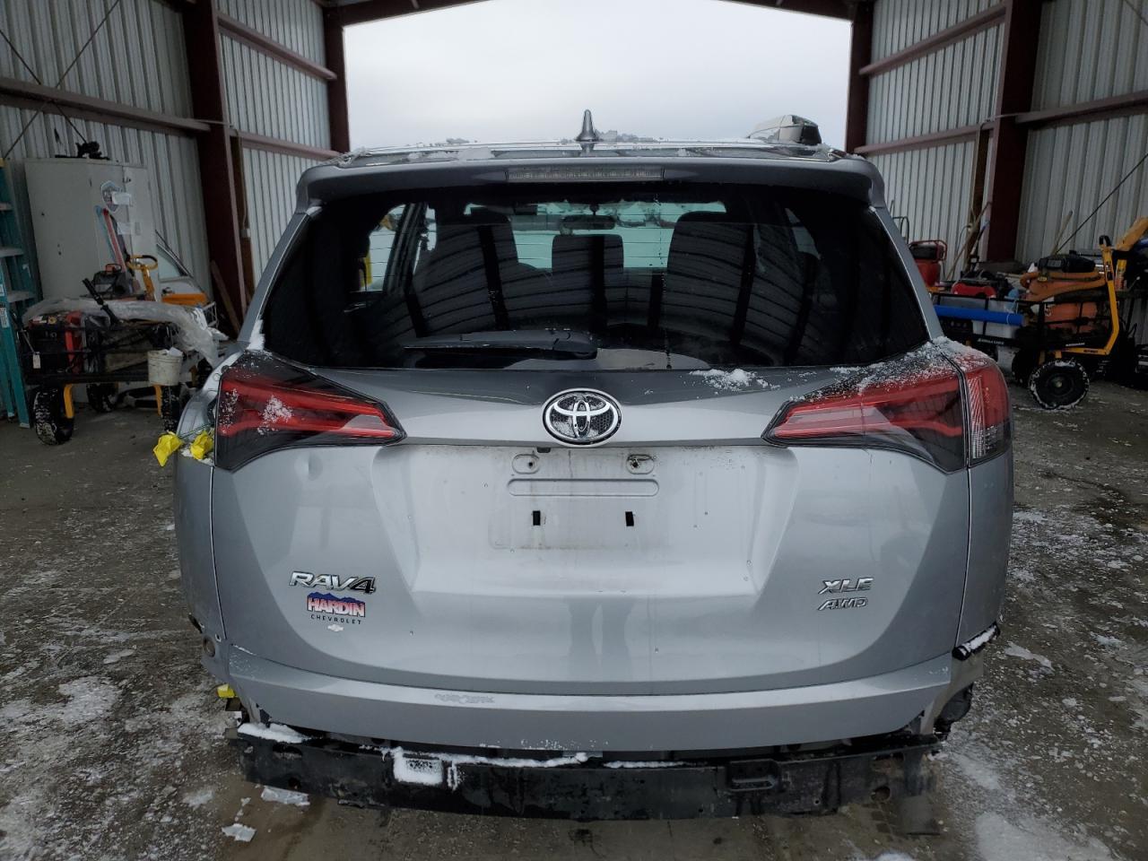 2016 TOYOTA RAV4 XLE - Image 6