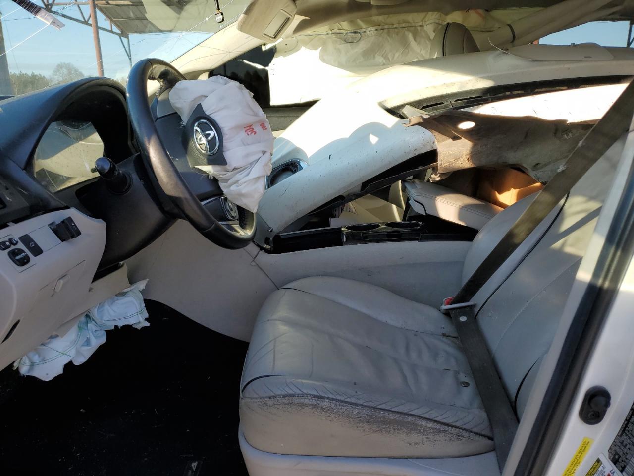 2014 TOYOTA VENZA LE - Image 7