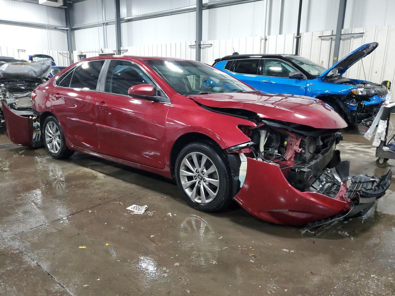 2017 TOYOTA CAMRY LE - Image 4