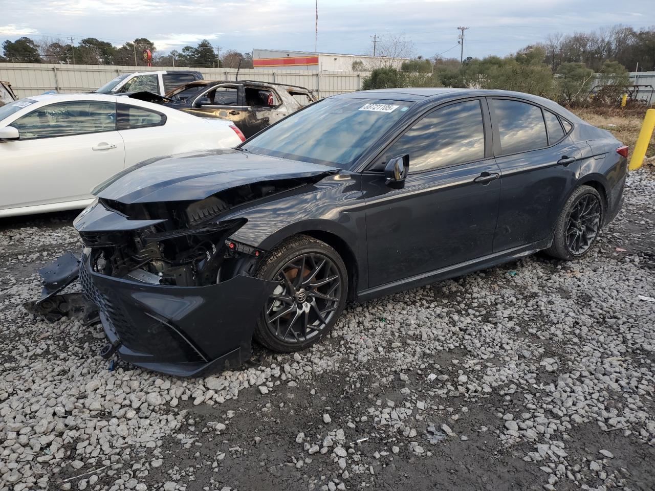 2025 TOYOTA CAMRY XSE