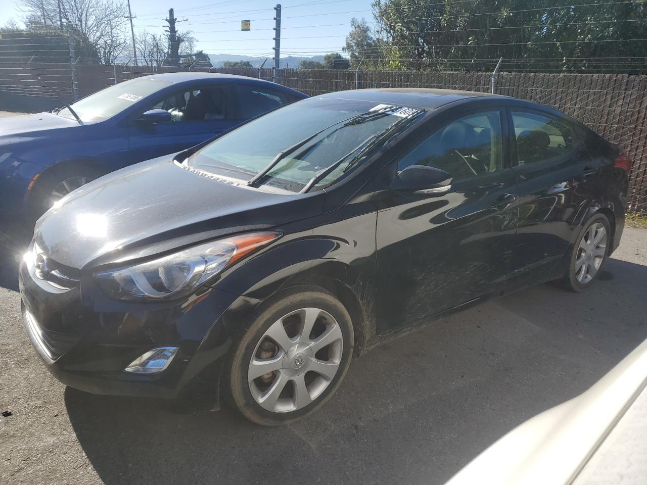 2013 HYUNDAI ELANTRA GL