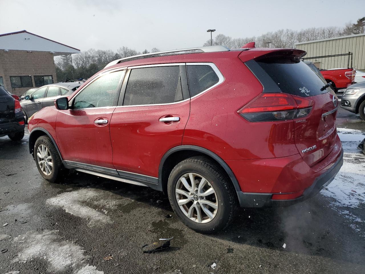 2017 NISSAN ROGUE SV - Фото 2