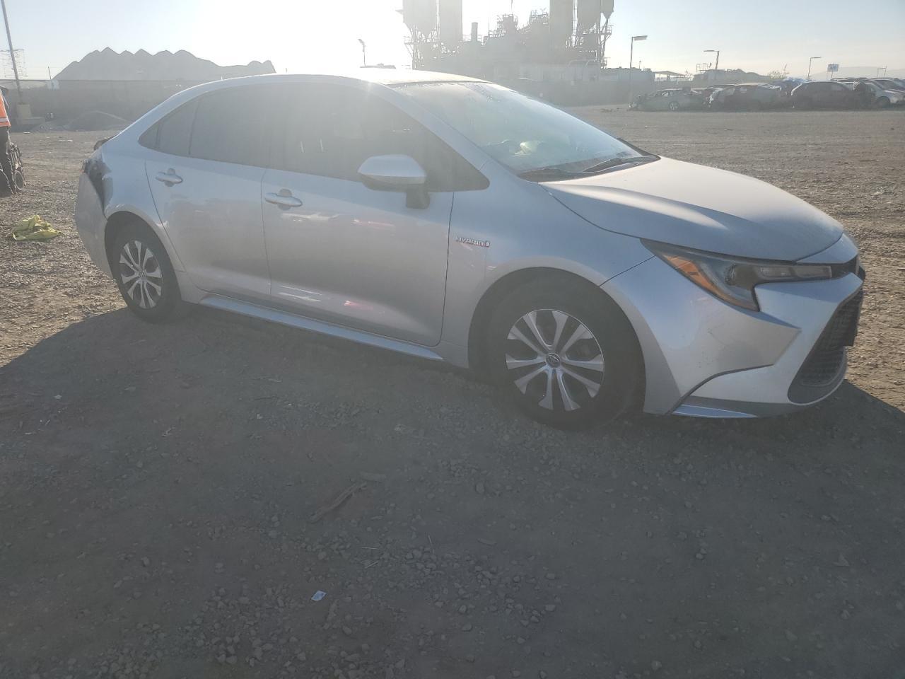 2021 TOYOTA COROLLA LE - Image 4