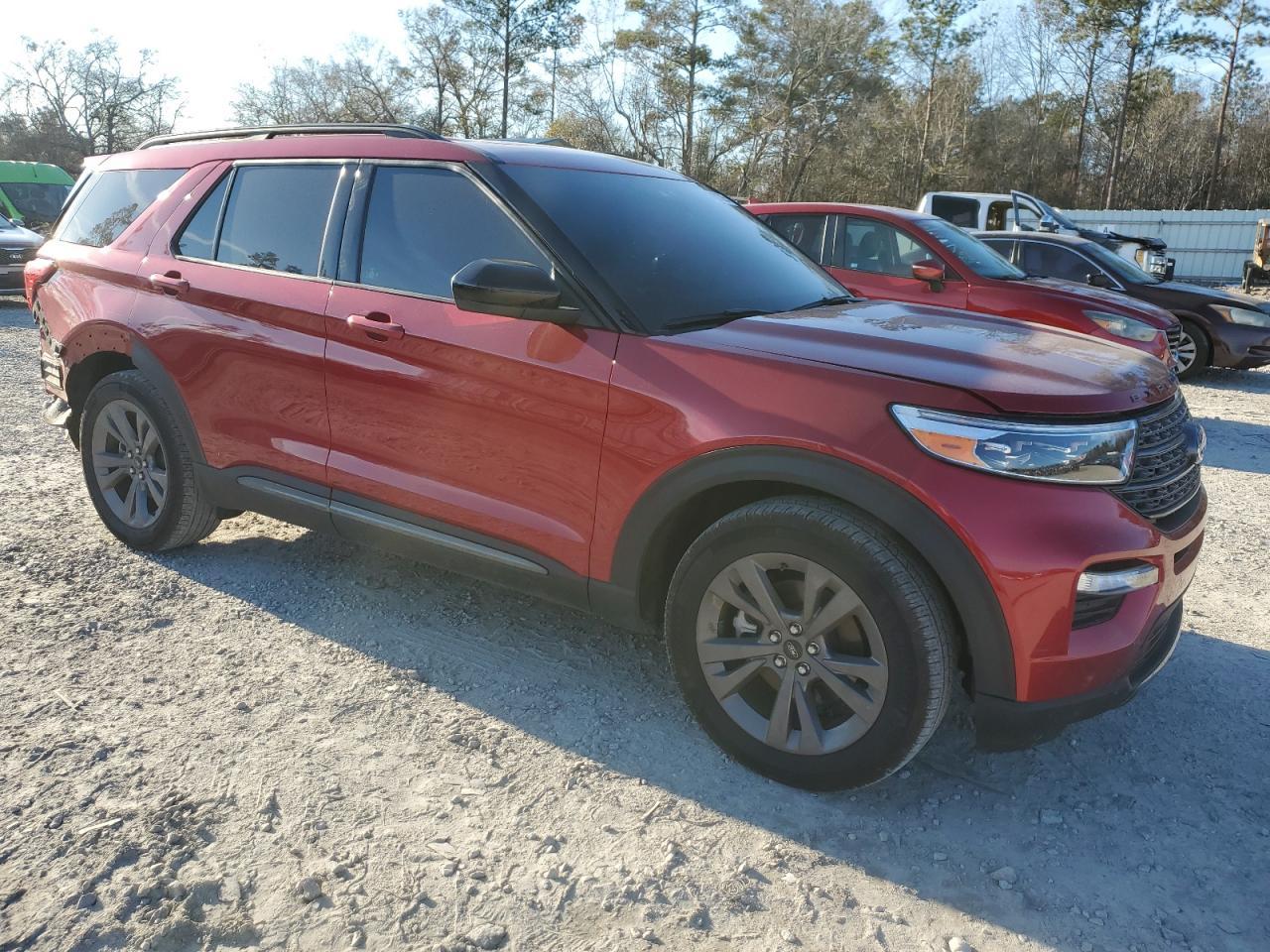 2023 FORD EXPLORER X - Image 4