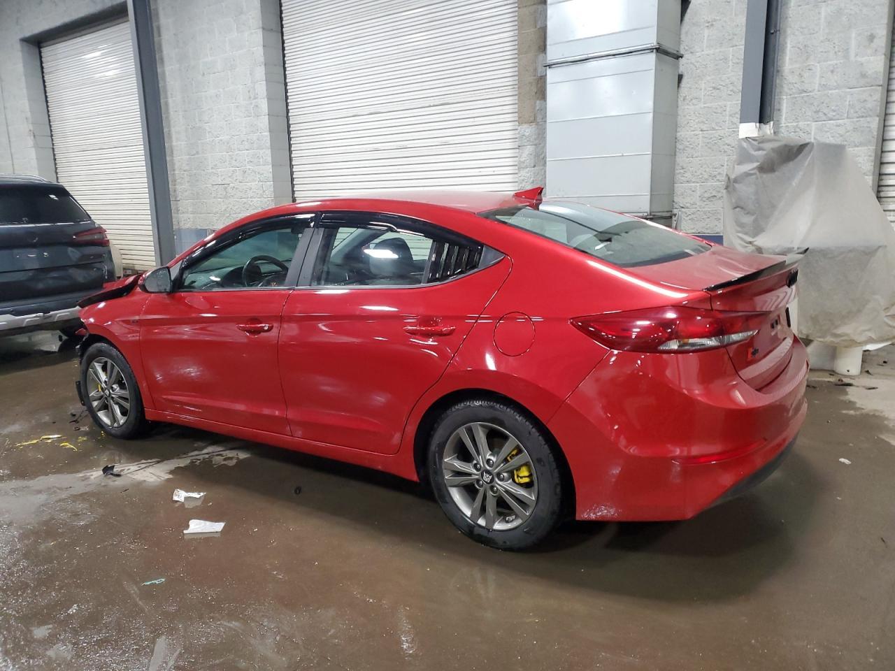 2018 HYUNDAI ELANTRA SE - Фото 2