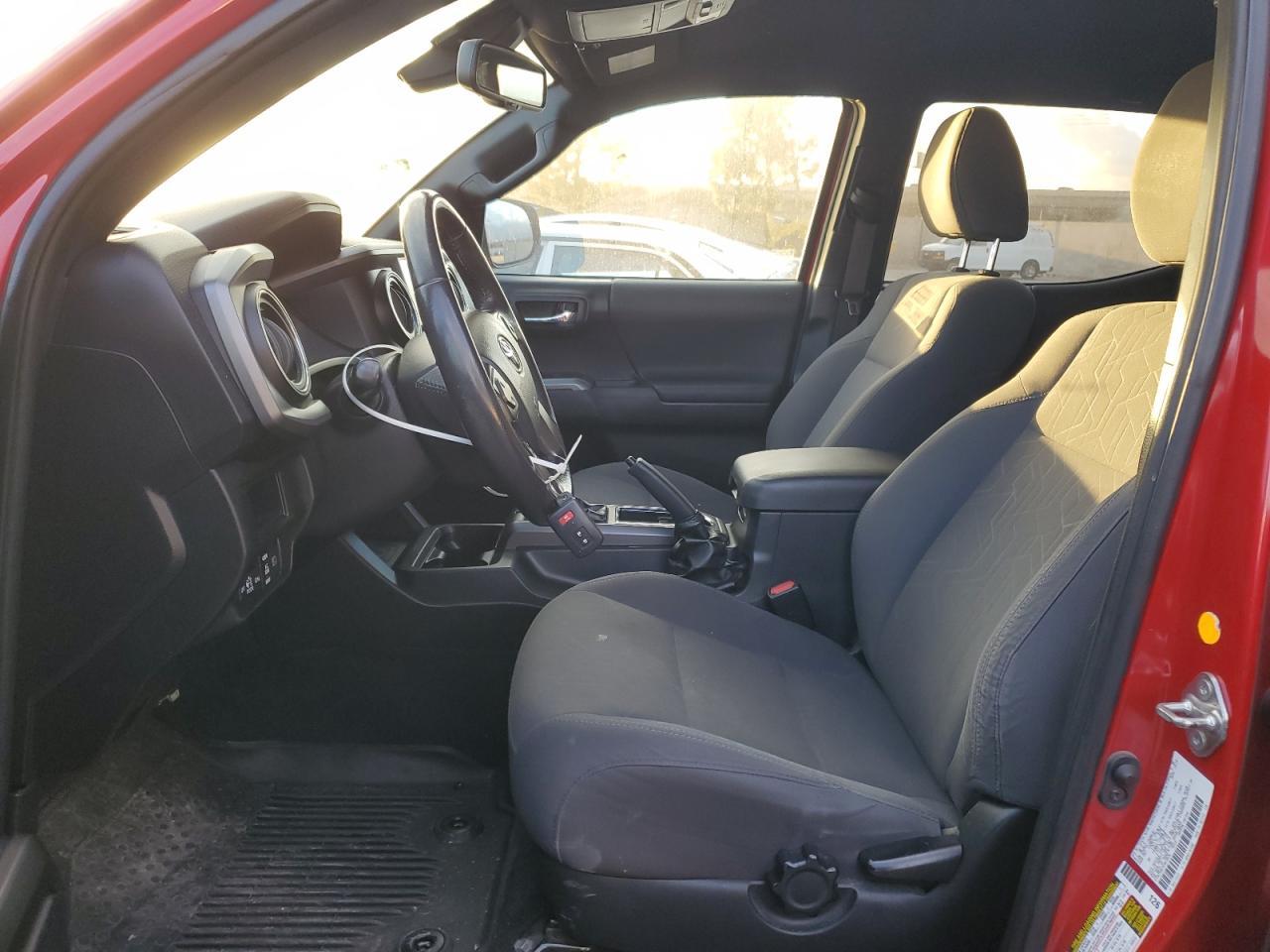 2019 TOYOTA TACOMA DOU - Фото 7