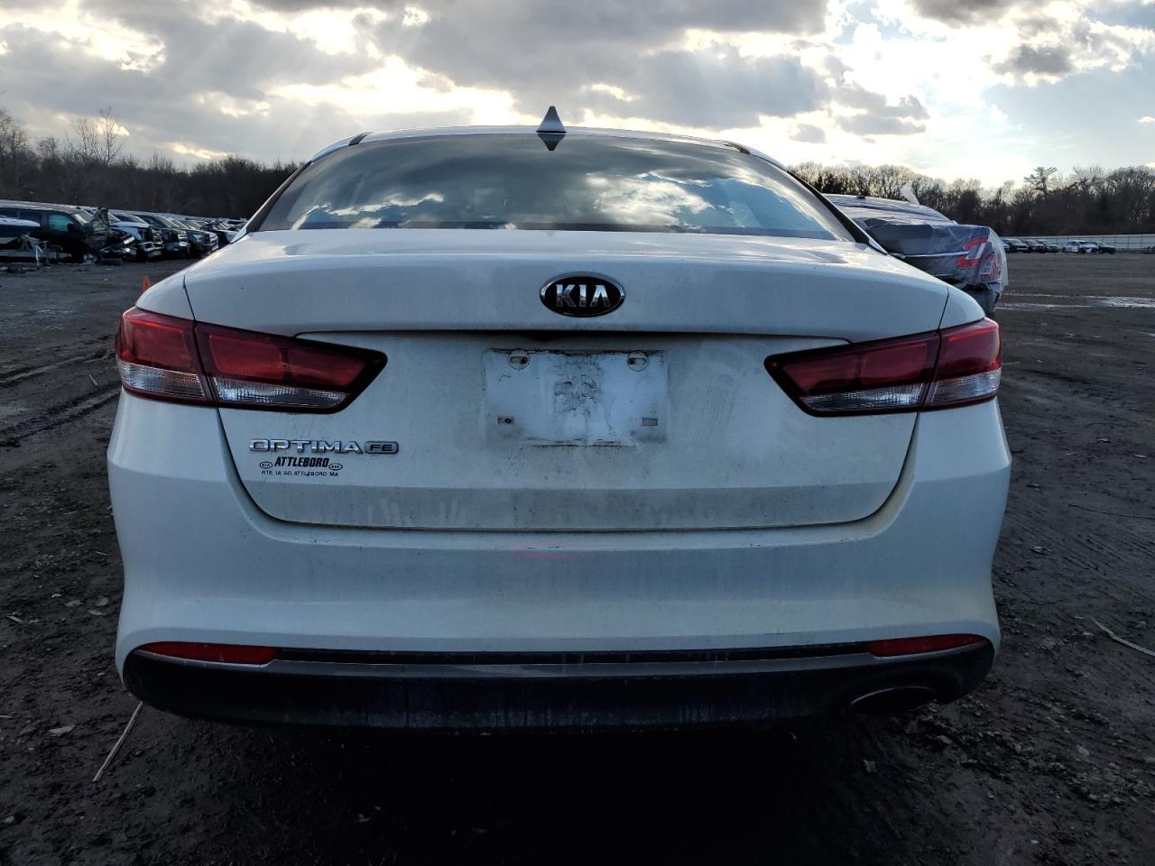 2016 KIA OPTIMA LX - Фото 6