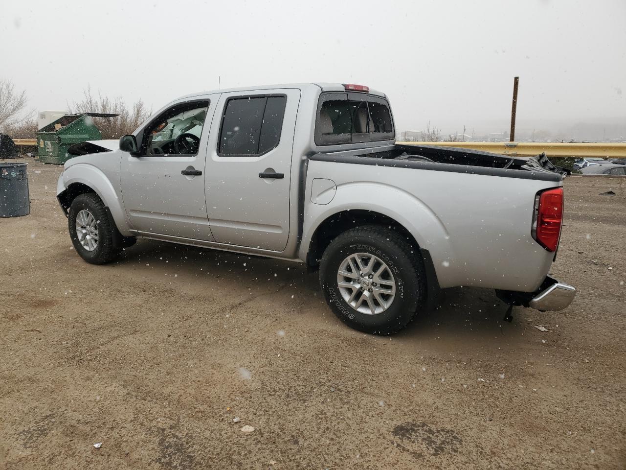 2016 NISSAN FRONTIER S - Image 2