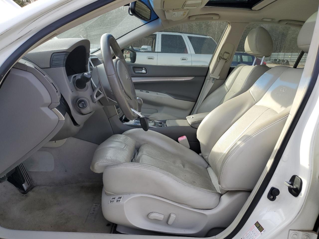 2012 INFINITI G37 BASE - Image 7