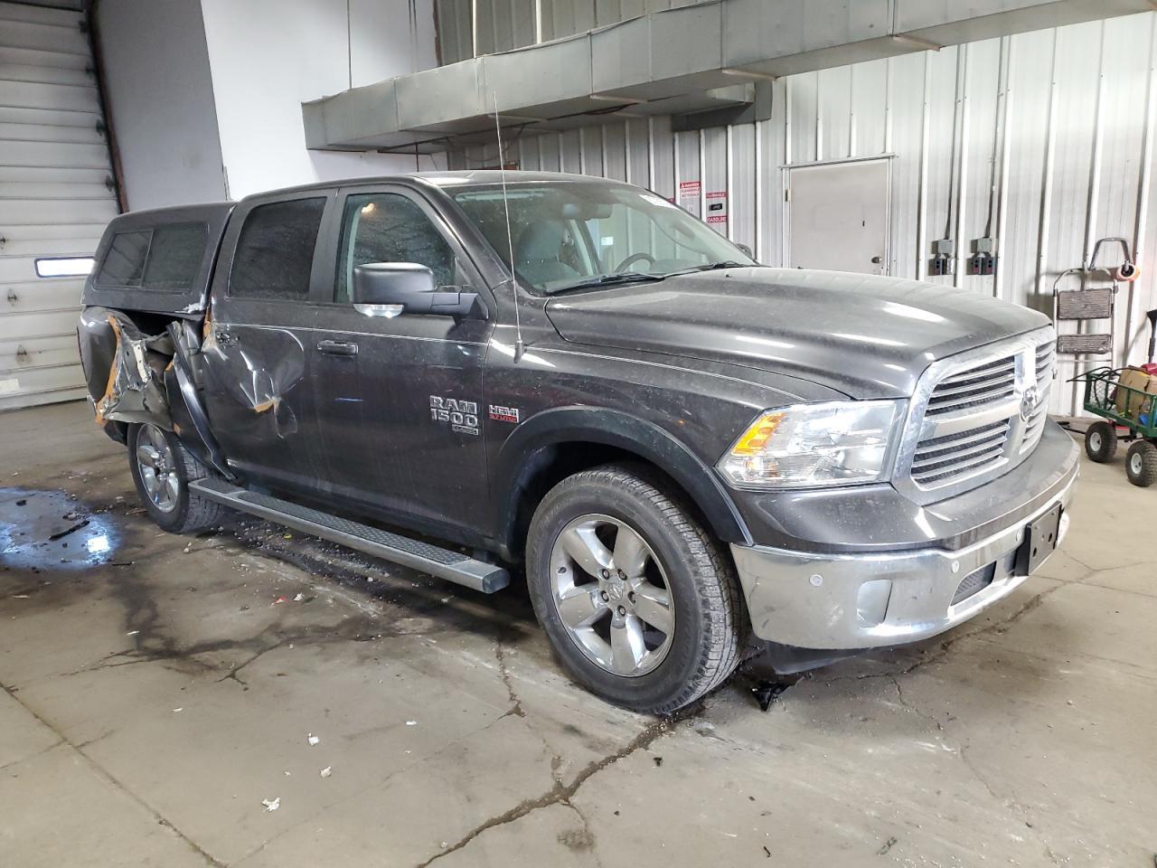 2019 RAM 1500 CLASS - Фото 4