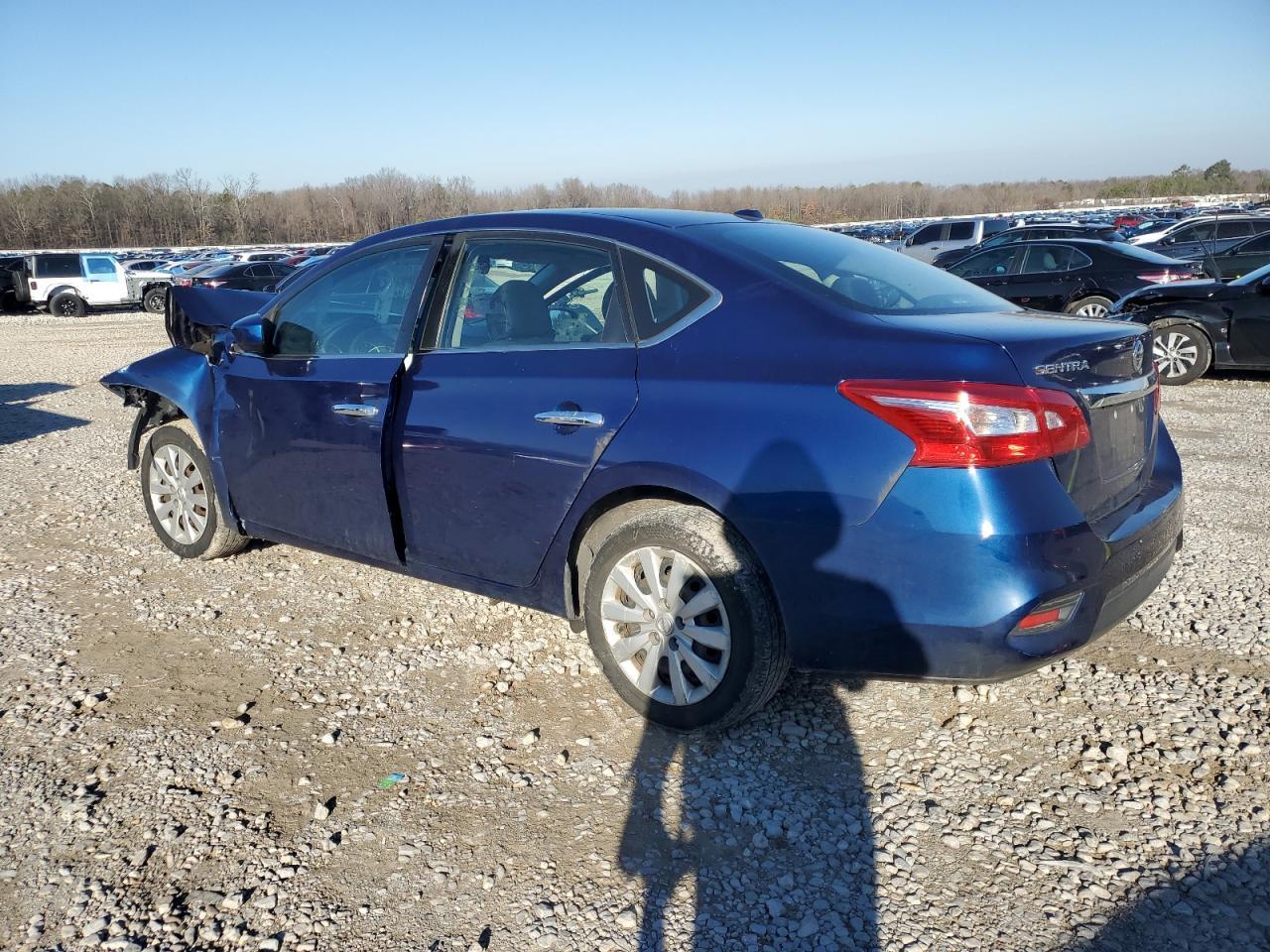 2017 NISSAN SENTRA S - Фото 2