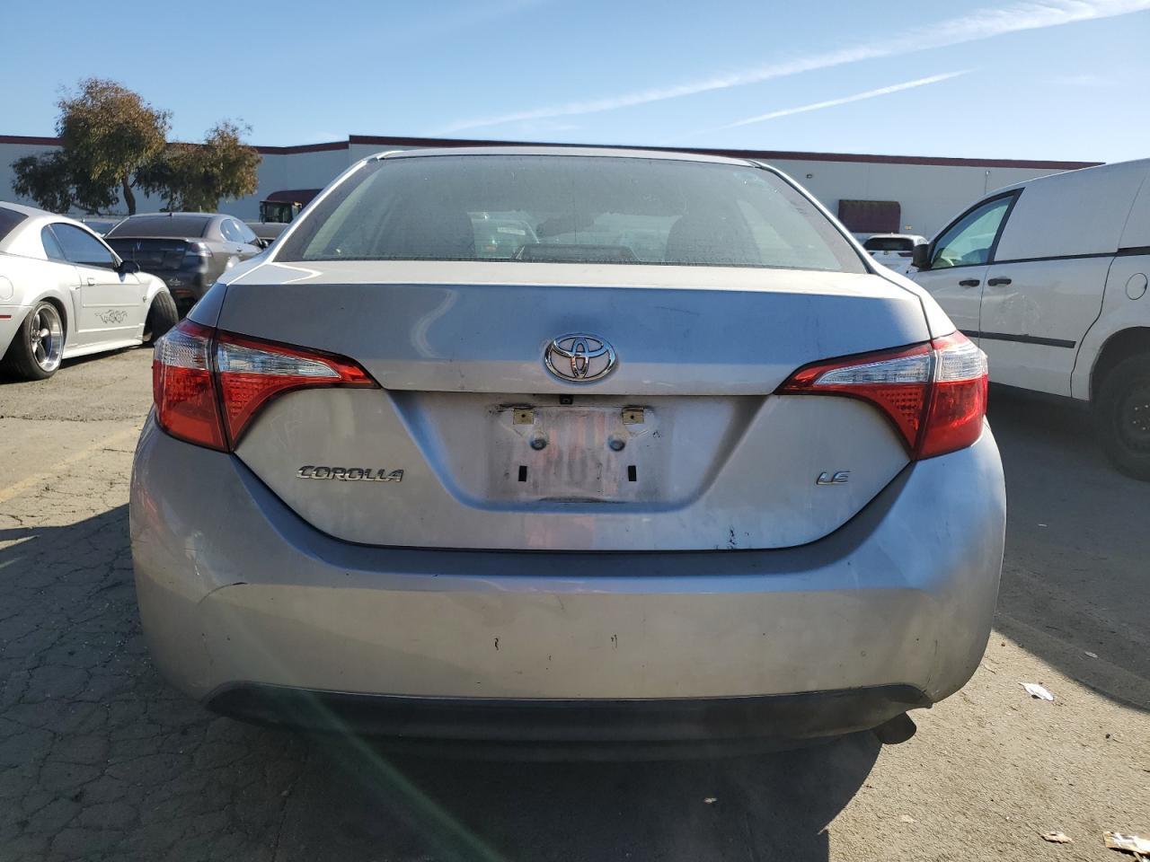 2014 TOYOTA COROLLA L - Image 6