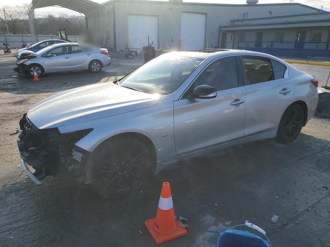 2018 INFINITI Q50 LUXE