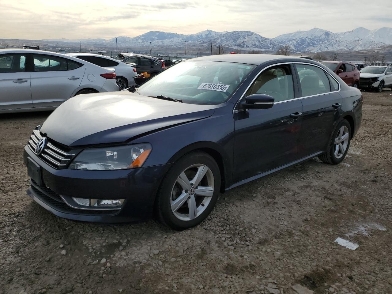 2015 VOLKSWAGEN PASSAT S