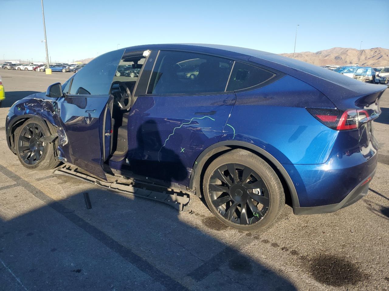 2022 TESLA MODEL Y - Image 2