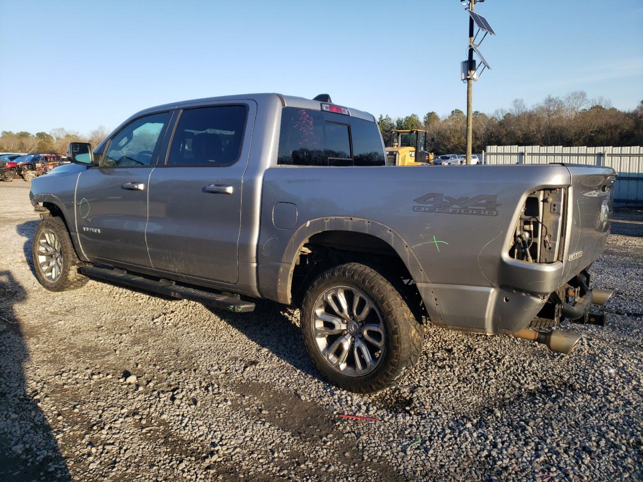 2019 RAM 1500 LARAM - Фото 2