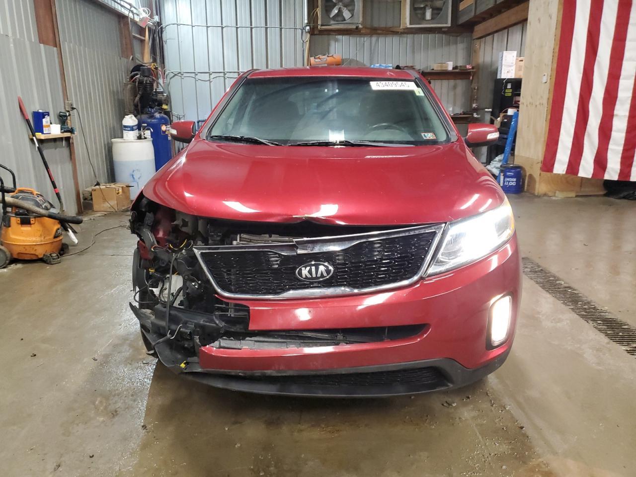 2015 KIA SORENTO LX - Image 5
