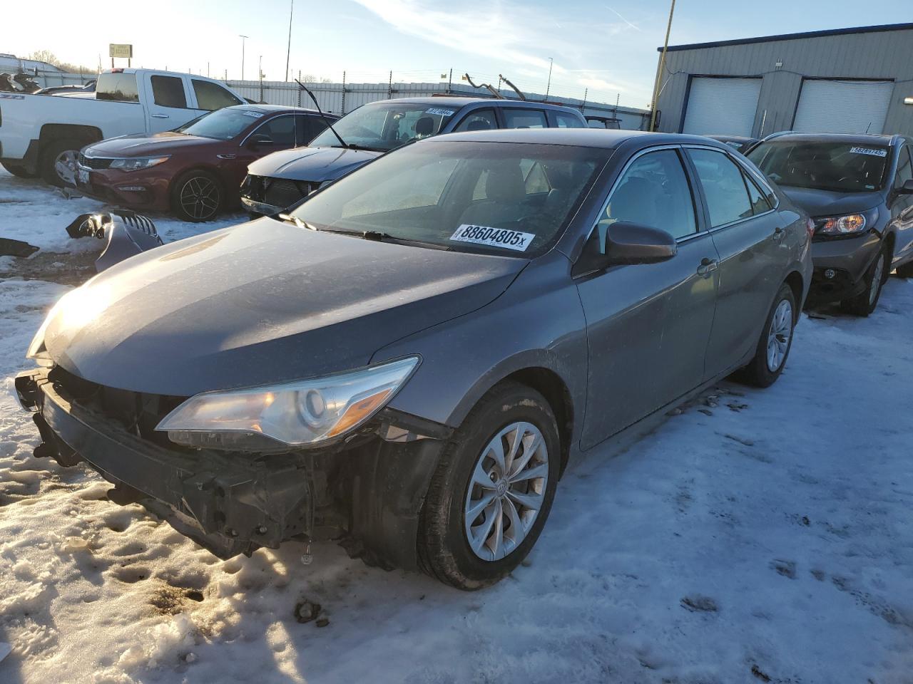 2015 TOYOTA CAMRY LE