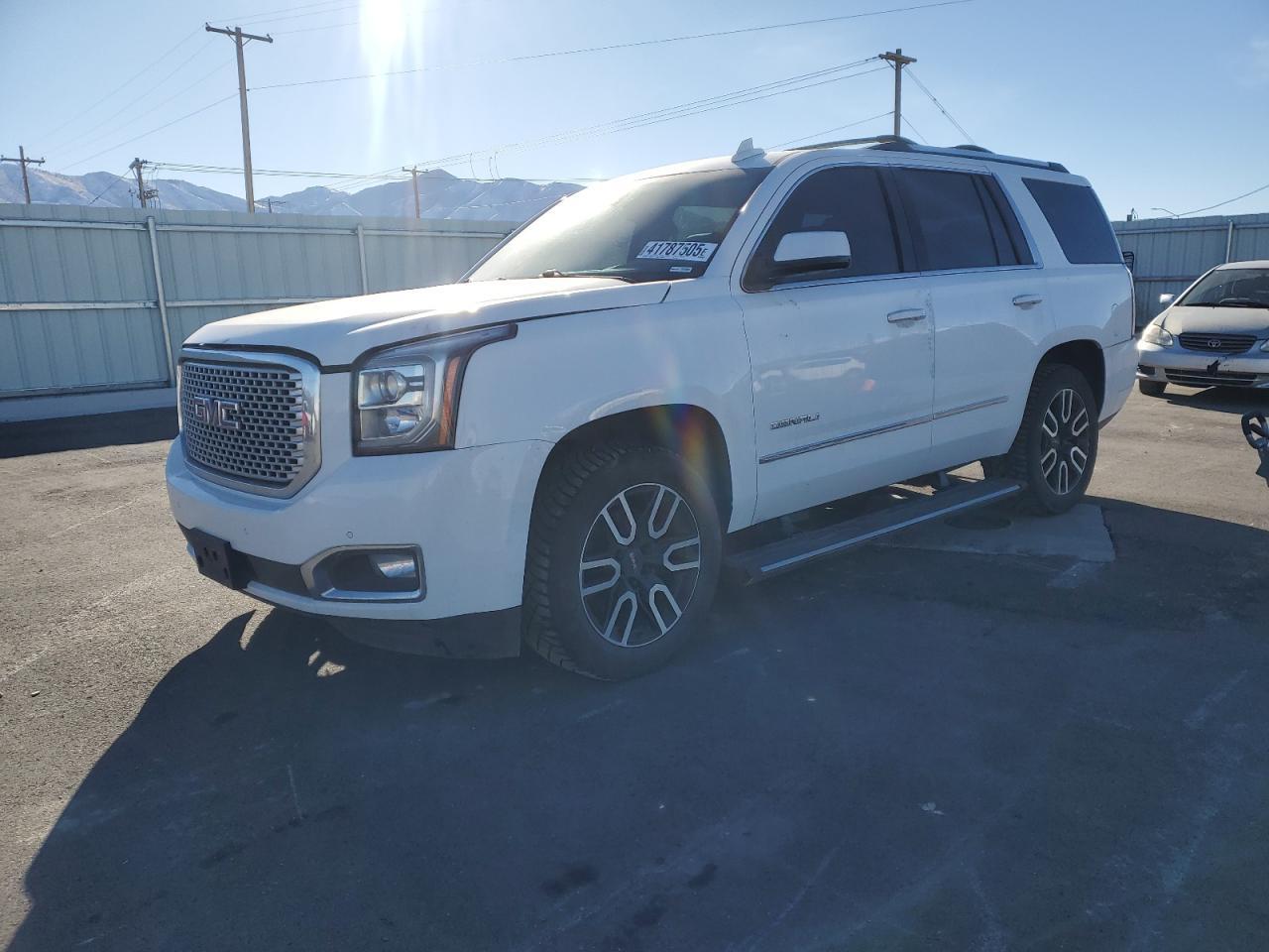 2016 GMC YUKON DENA