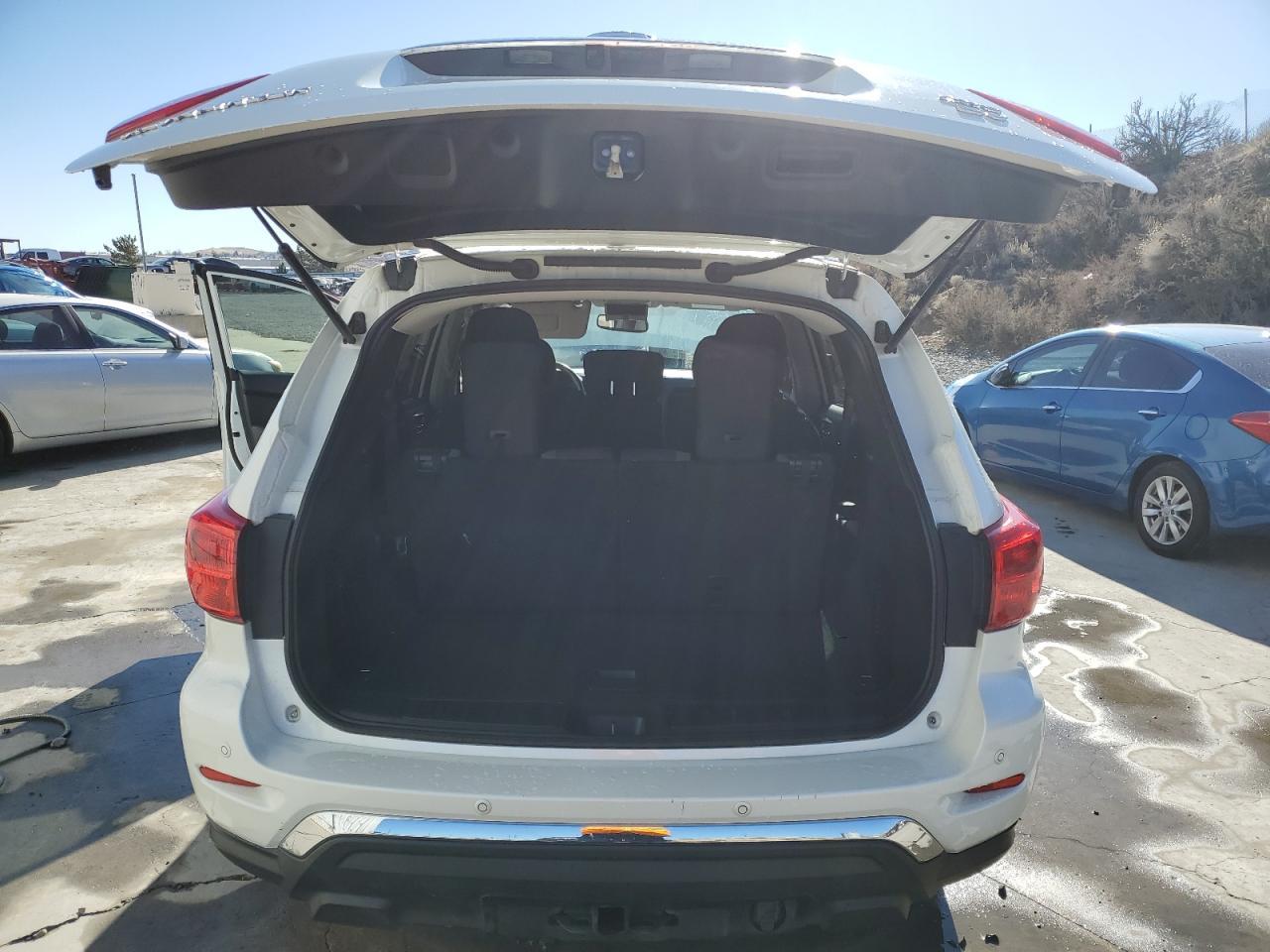 2019 NISSAN PATHFINDER - Фото 6