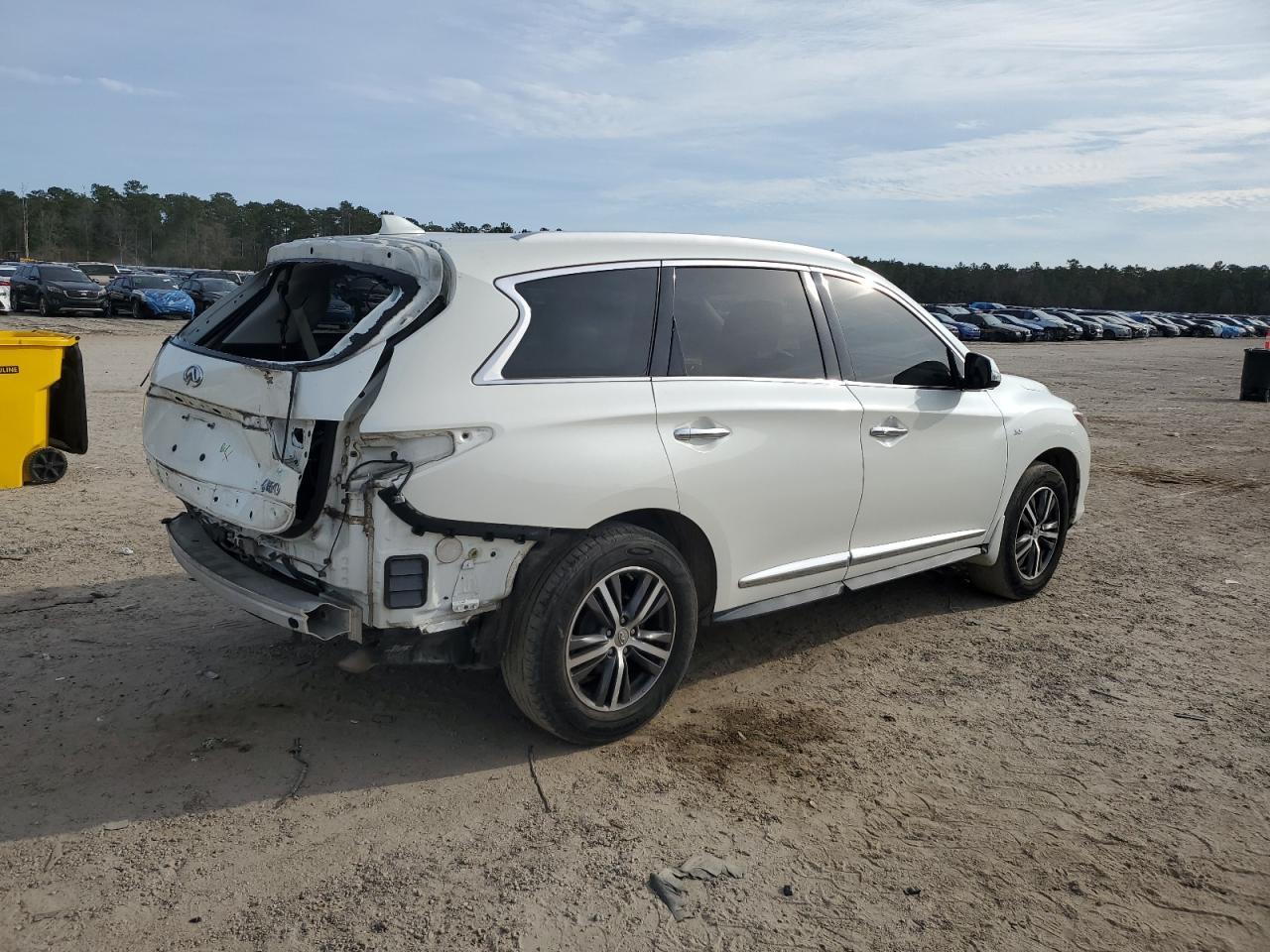 2016 INFINITI QX60 - Фото 3