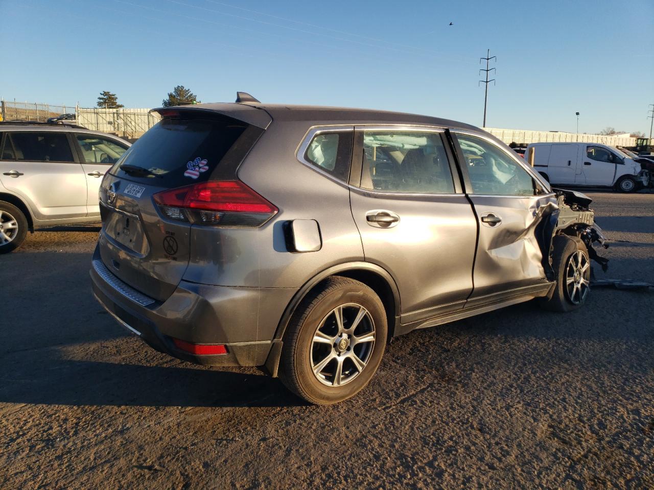 2018 NISSAN ROGUE S - Image 3