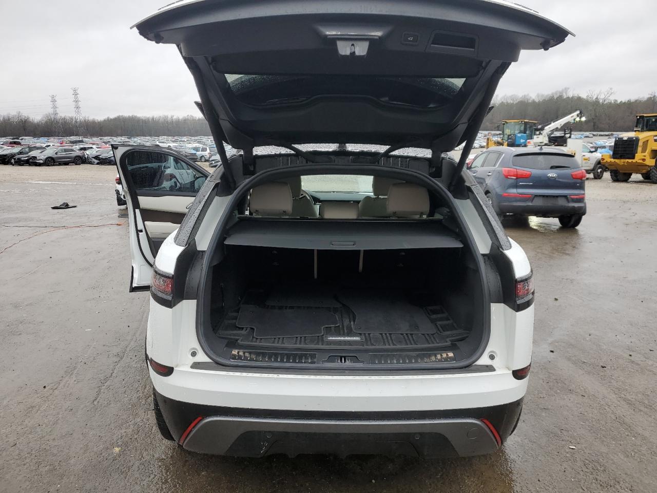 2022 LAND ROVER RANGE ROVE - Image 6