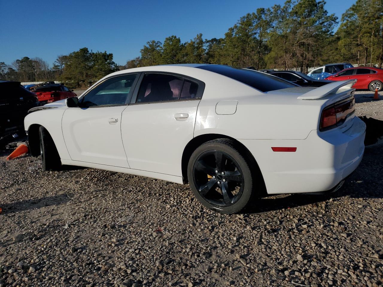 2014 DODGE CHARGER SX - Image 2