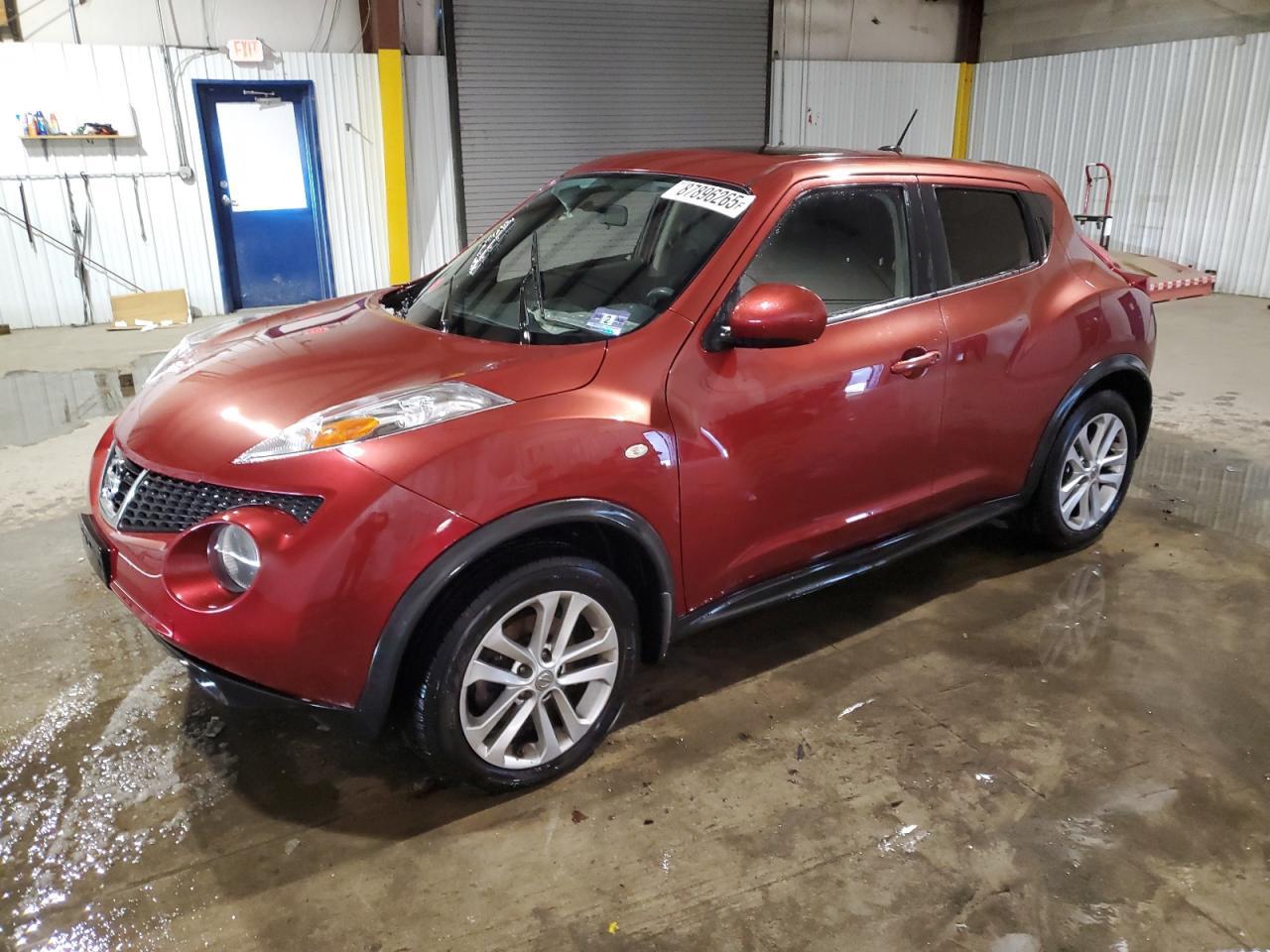 2011 NISSAN JUKE S