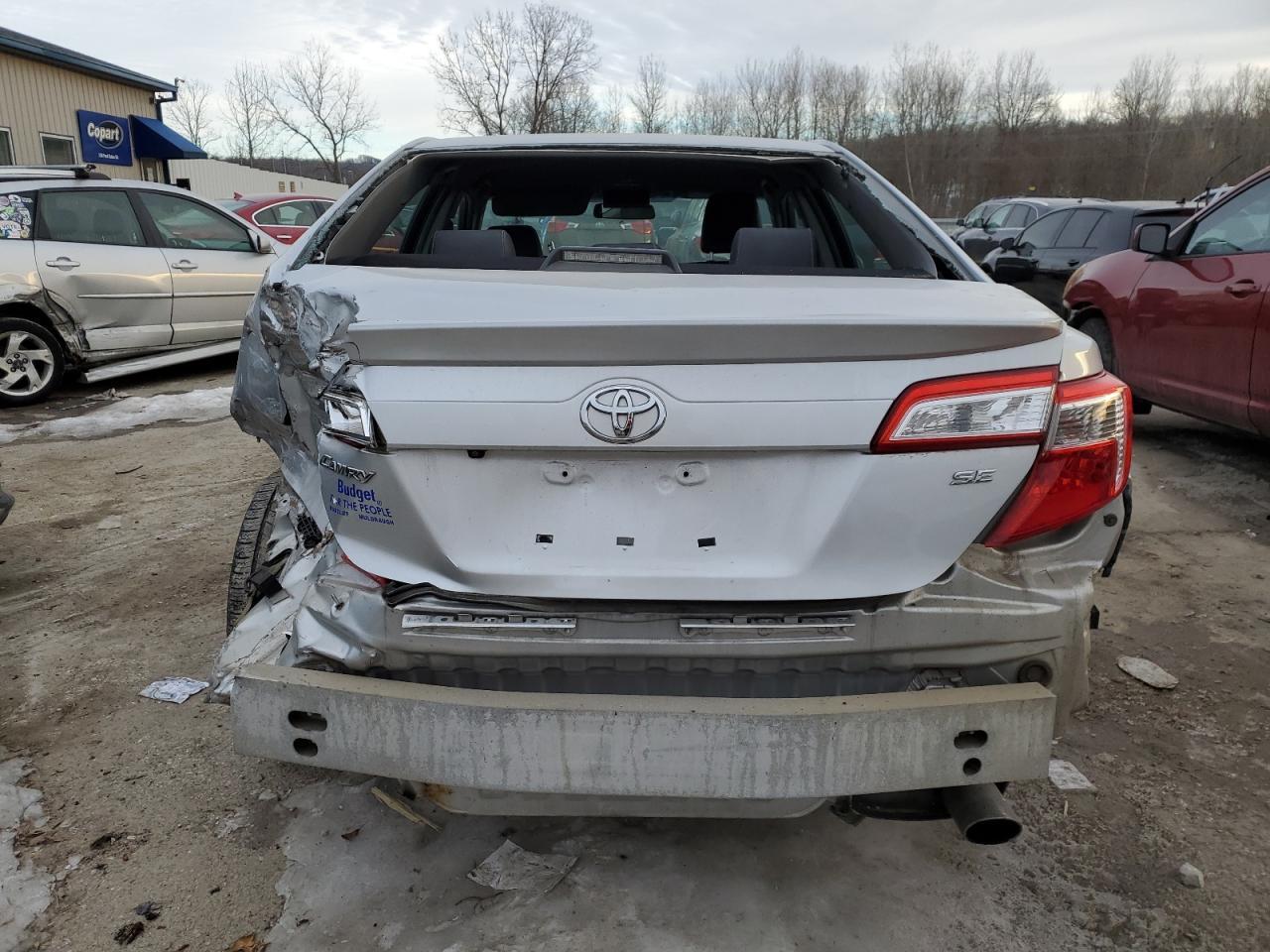 2014 TOYOTA CAMRY L - Image 6