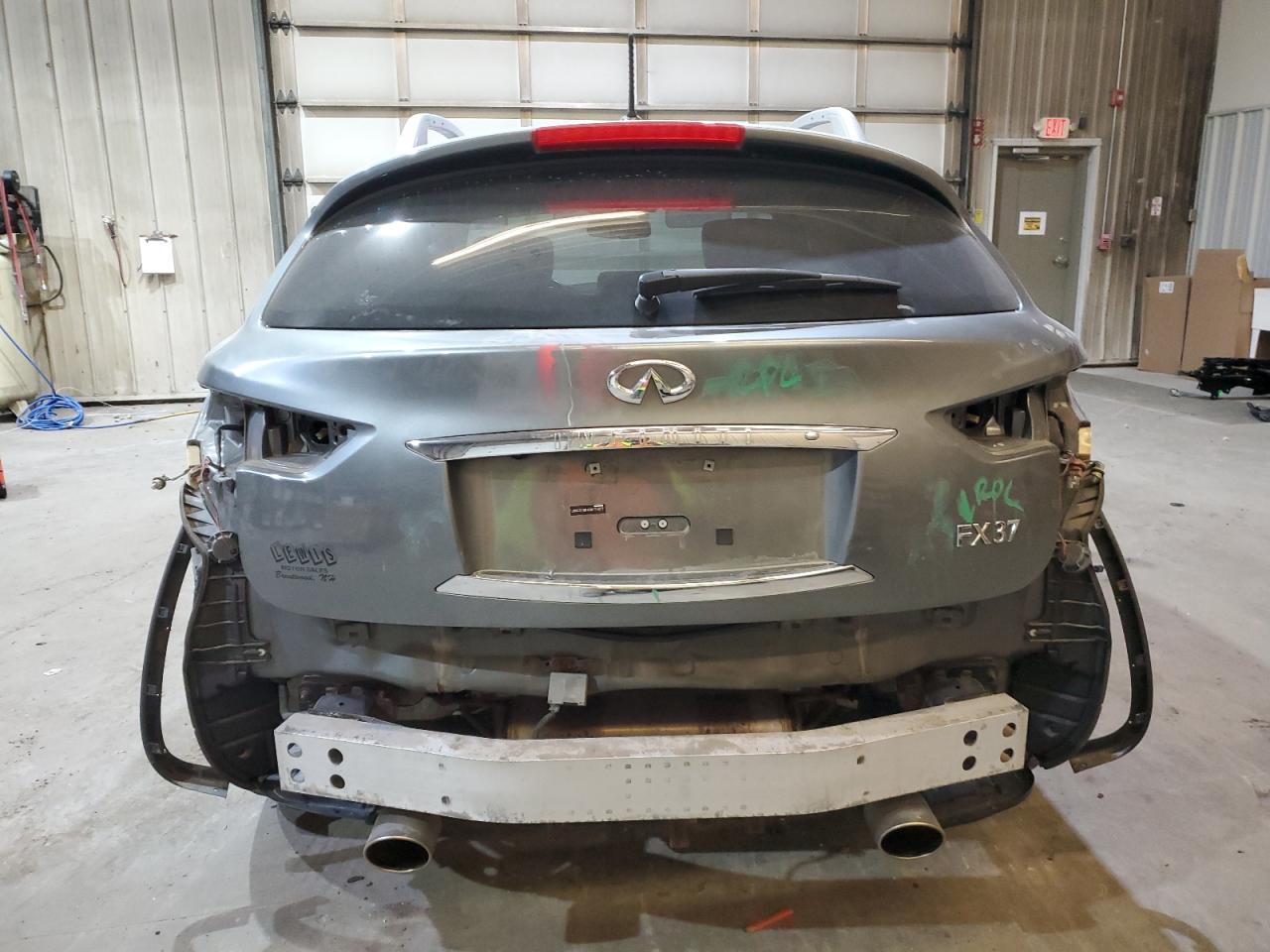 2013 INFINITI FX37 - Image 6