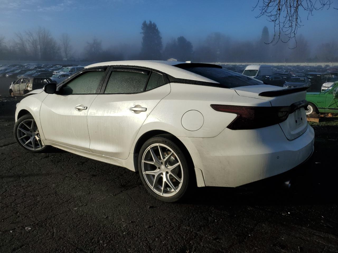 2016 NISSAN MAXIMA 3.5 - Фото 2
