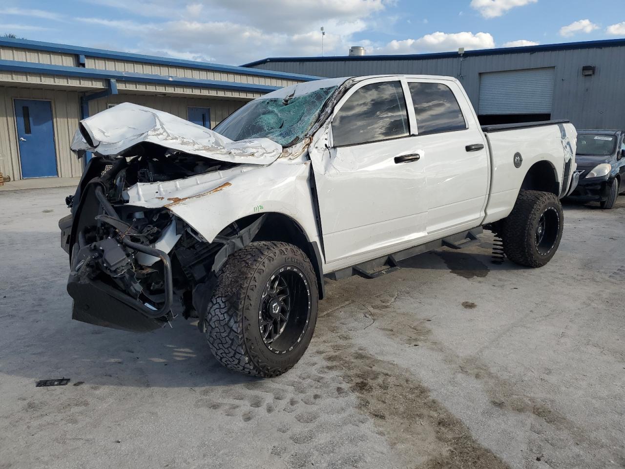 2019 RAM 1500 CLASS