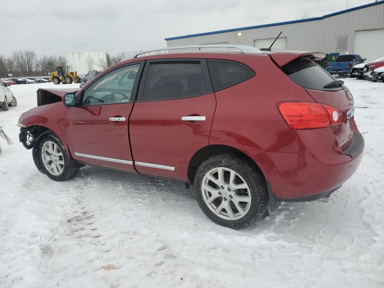 2013 NISSAN ROGUE S - Фото 2