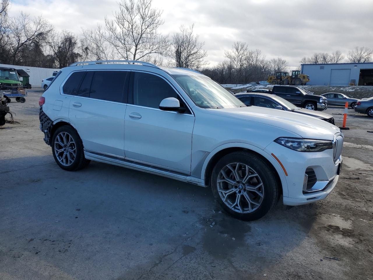 2021 BMW X7 XDRIVE4 - Image 4