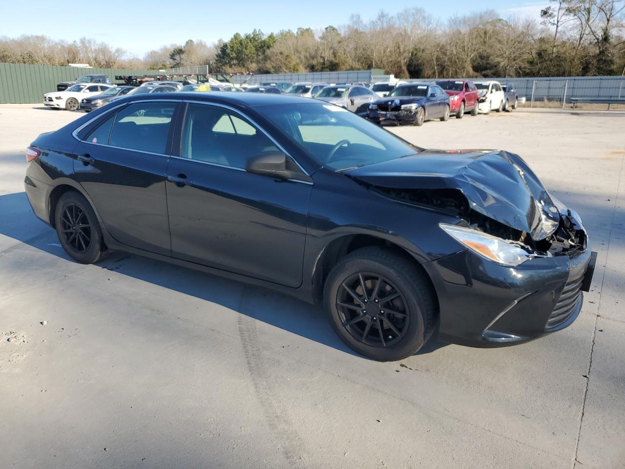 2017 TOYOTA CAMRY LE - Image 4