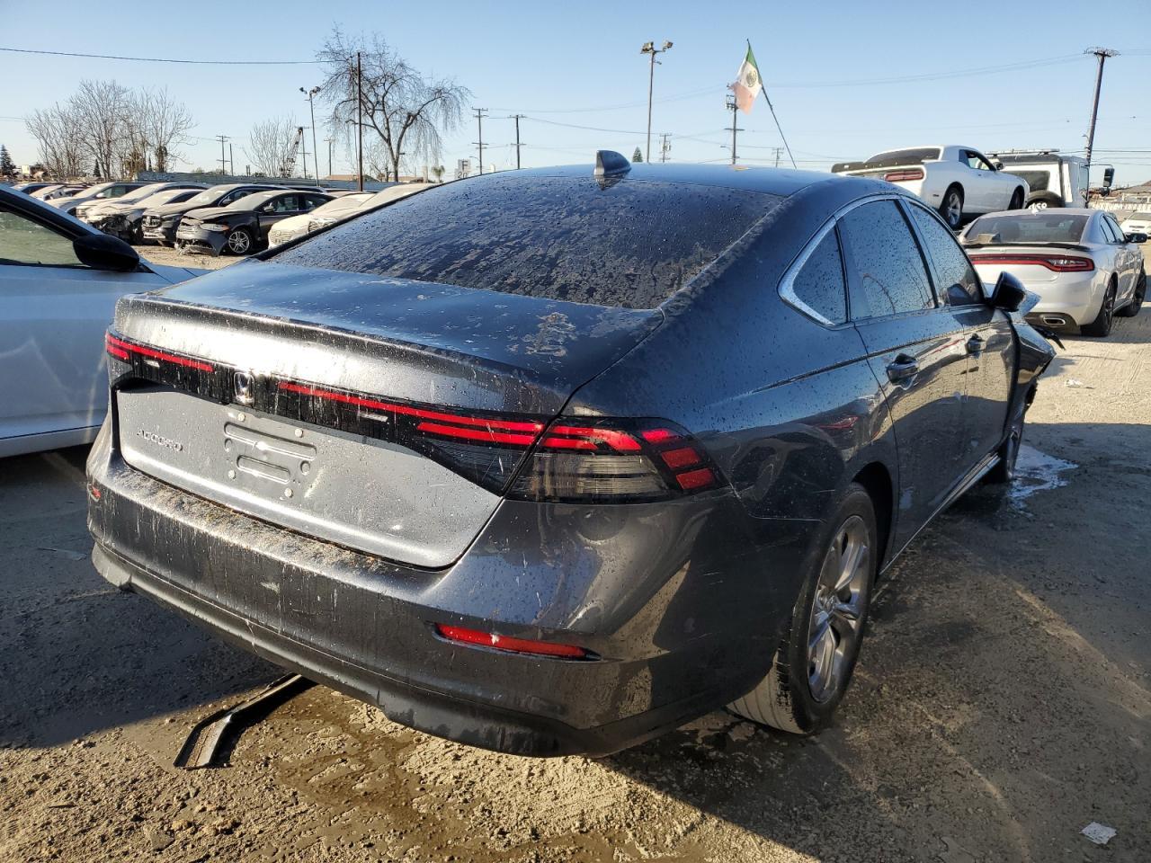 2024 HONDA ACCORD EX - Фото 3